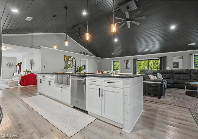 4th image of 8099 W Western Reserve Rd, Canfield, OH 44406 | MLS# 5214678