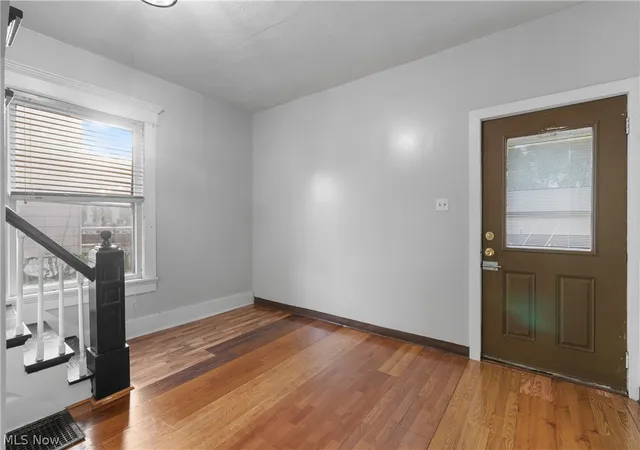 Photo 4 of Single family home for sale at 2329 Winfield Way NE, Canton, OH 44705 | MLS# 5214727 | Listing updated on 2026-06-27
