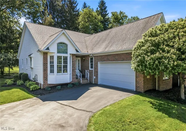 1st image of 220 Blue Winged, Warren, OH 44484 | MLS# 5214750