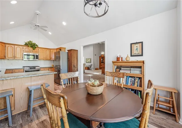 5th image of 220 Blue Winged, Warren, OH 44484 | MLS# 5214750