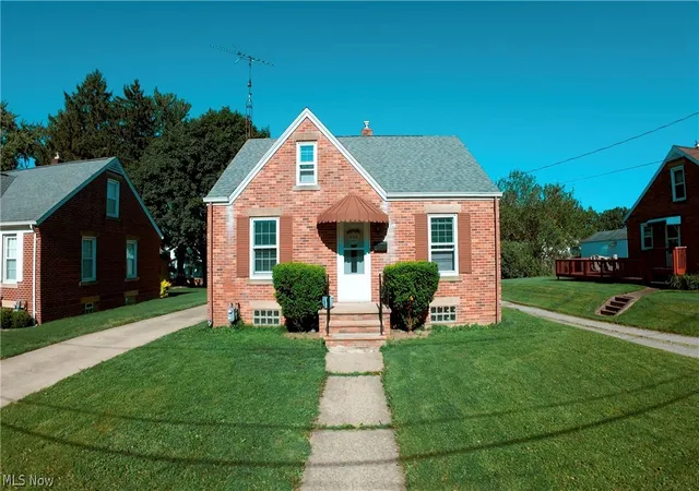 Homes for sale in Alliance, OH | 2414 Watson Ave, Alliance, OH 44601 | MLS# 5214777