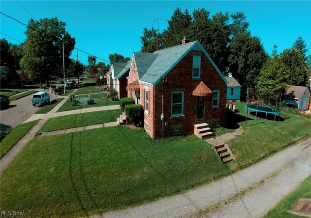 Homes for sale in Alliance, OH | 2414 Watson Ave, Alliance, OH 44601 | MLS# 5214777