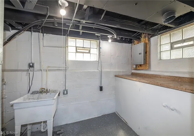 33rd image of 12708 Dove Ave, Cleveland, OH 44105 | MLS# 5214539