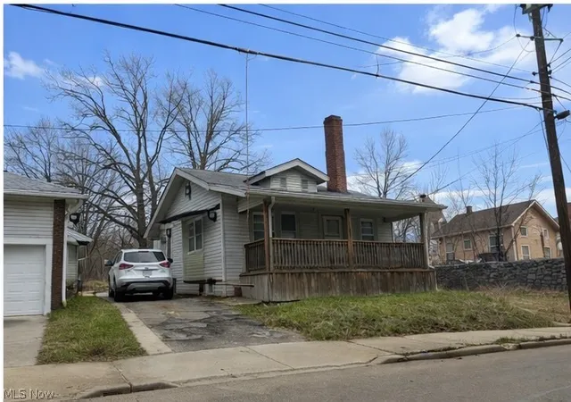 Homes for sale in Akron, OH | 343 Madison Ave, Akron, OH 44320 | MLS# 5214828