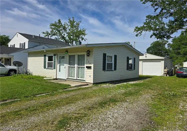2nd image of 169 Boston Ave, Elyria, OH 44035 | MLS# 5214730