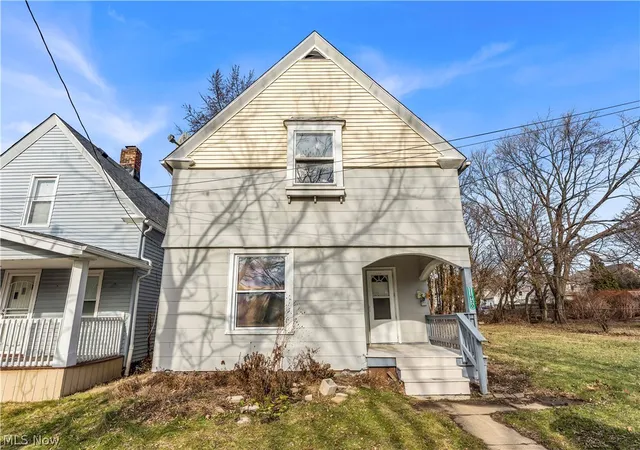 Homes for sale in Cleveland, OH | 11930 Geraldine Ave, Cleveland, OH 44111 | MLS# 5214706