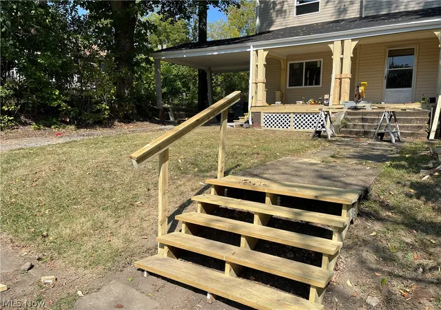 3rd image of 34 Illinois Ave, Youngstown, OH 44505 | MLS# 5213808