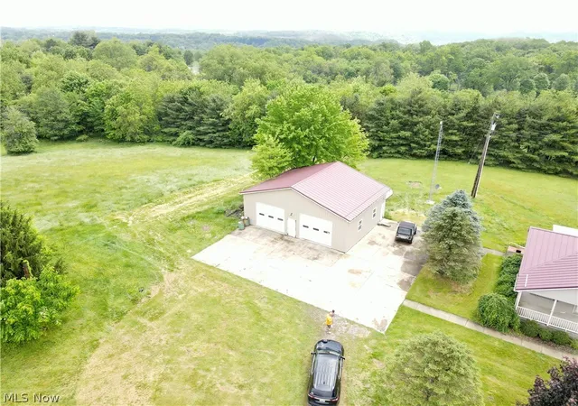 5th image of 49222 Taylor Rd, Negley, OH 44441 | MLS# 5214922