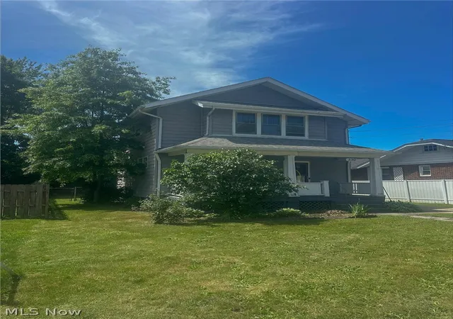 Homes for sale in Akron, OH | 330 Morningview Ave, Akron, OH 44305 | MLS# 5214215