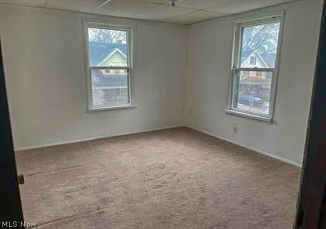 13th image of 1010 Big Falls Ave, Akron, OH 44310 | MLS# 5213992