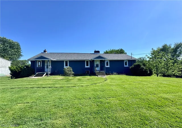 2nd image of 887 889 Colony Dr, Aurora, OH 44202 | MLS# 5214068