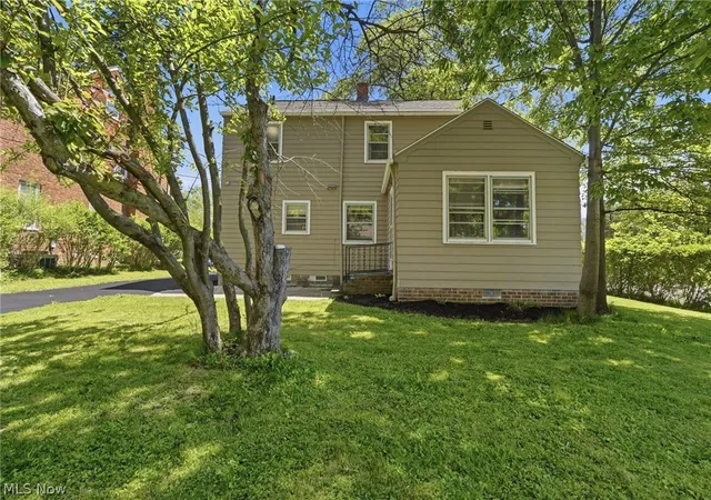 Homes for sale in Cleveland Heights, OH | 3471 Shannon Rd, Cleveland Heights, OH 44118 | MLS# 5213607