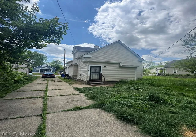 22nd image of 13613 Coath Ave, Cleveland, OH 44120 | MLS# 5214915