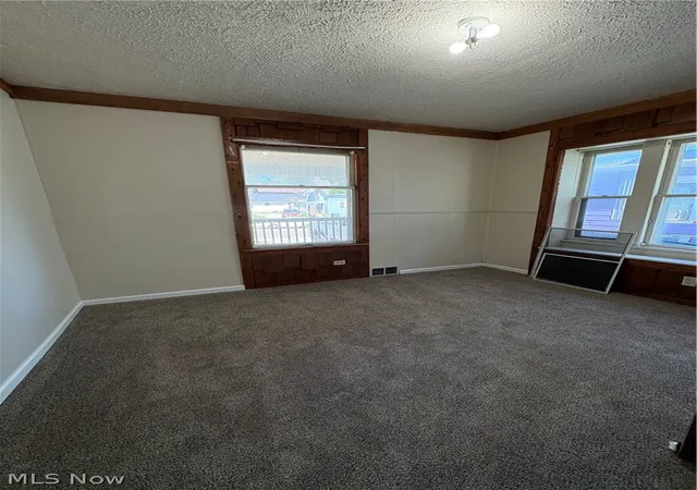 Photo 3 of Single family home for sale at 565 Brown St, Akron, OH 44311 | MLS# 5214911 | Listing updated on 2026-07-06