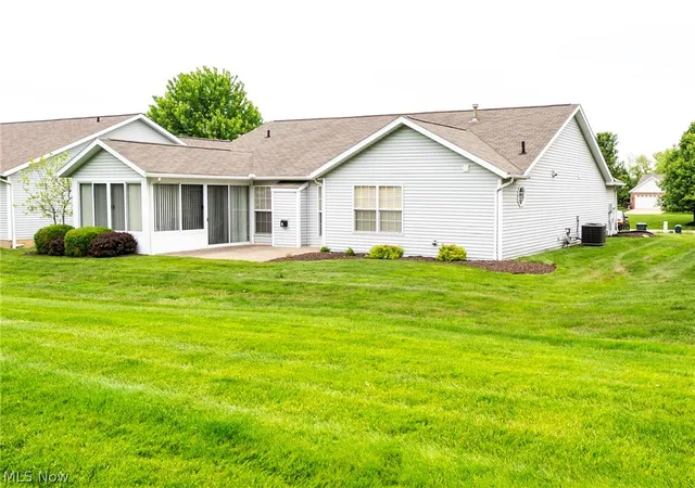 Homes for sale in North Canton, OH | 316 Brookpoint St Nw, North Canton, OH 44720 | MLS# 5212247