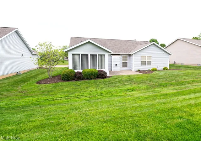 Homes for sale in North Canton, OH | 316 Brookpoint St Nw, North Canton, OH 44720 | MLS# 5212247