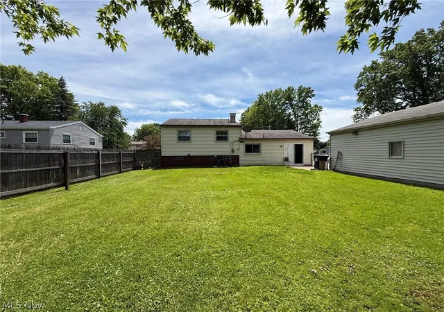26th image of 4828 New Rd, Austintown, OH 44515 | MLS# 5209440