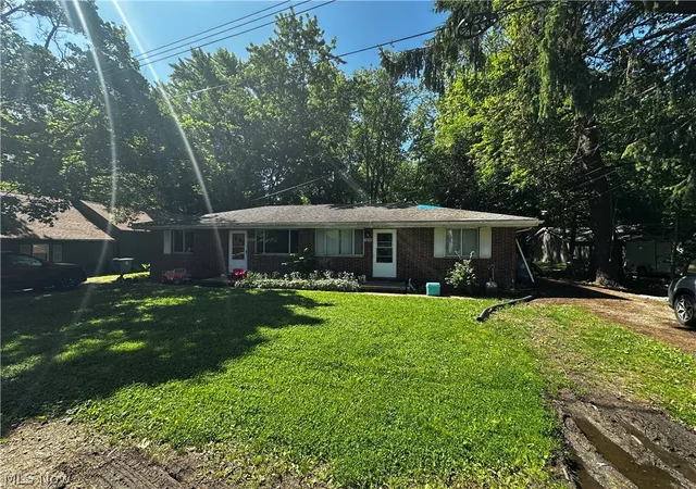 3rd image of 525 Irma St, Kent, OH 44240 | MLS# 5215021
