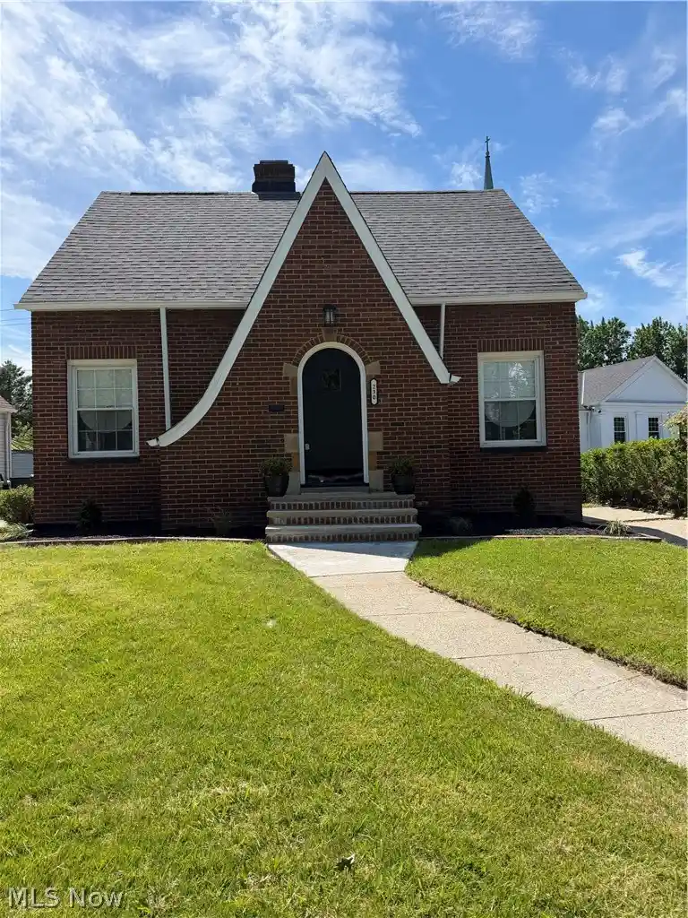 Photo 1 of Single family home for sale at 230 E 211th Street, Euclid, OH 44123 | MLS# 5214381 | Listing updated on 2026-10-13