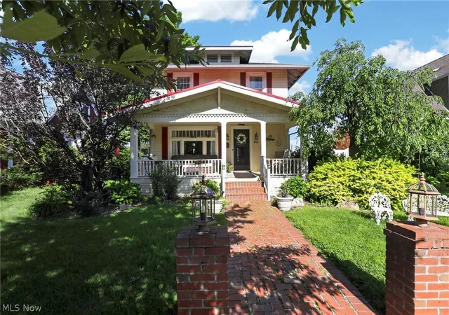Homes for sale in Cambridge, OH | 815 N 16th St, Cambridge, OH 43725 | MLS# 5215048