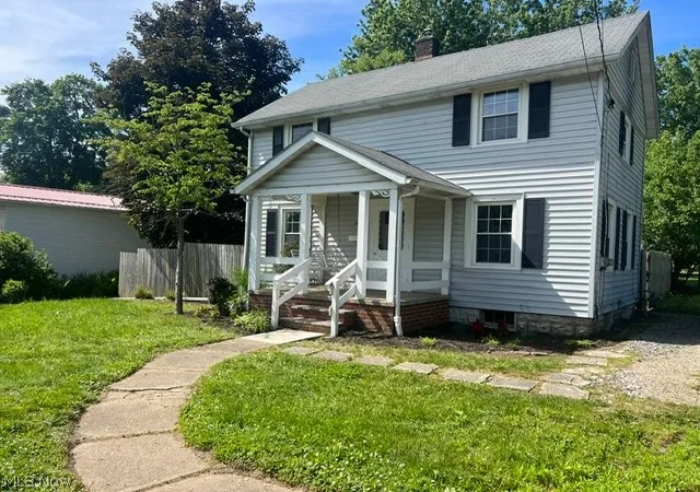 3rd image of 140 South St Nw, Navarre, OH 44662 | MLS# 5211506