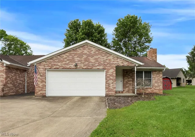 Homes for sale in Cambridge, OH | 1616 Quail Hollow Dr, Cambridge, OH 43725 | MLS# 5214304