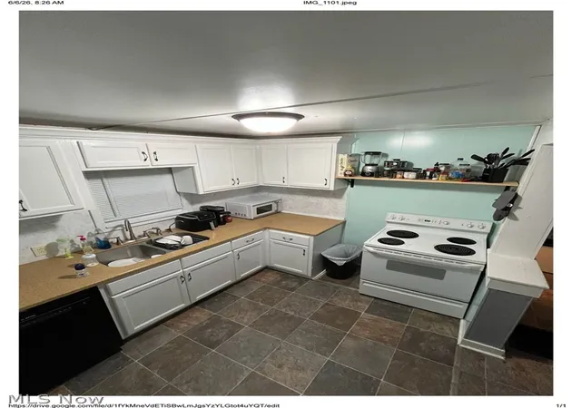 3rd image of 185 Maple St, Andover, OH 44003 | MLS# 5215066