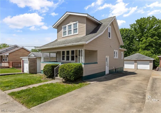Homes for sale in Steubenville, OH | 813 Jeanette Ave, Steubenville, OH 43952 | MLS# 5214490