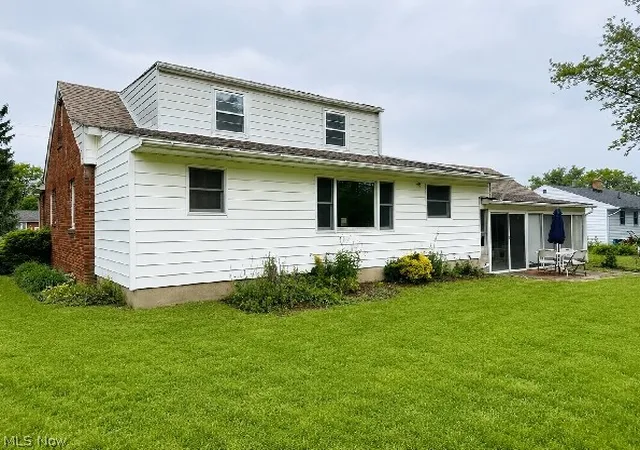 2nd image of 5004 Dunsmore Ave, Ashtabula, OH 44004 | MLS# 5213734