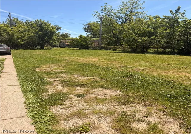 4th image of 3999 E 141St St, Cleveland, OH 44128 | MLS# 5214943