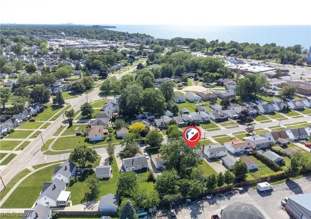 Homes for sale in Willowick, OH | 317 E 312th St, Willowick, OH 44095 | MLS# 5214246