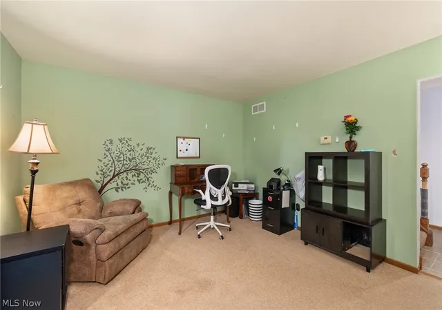 Photo 3 of Single family home for sale at 120 Otterbein Dr, Mansfield, OH 44904 | MLS# 5215177 | Listing updated on 2026-07-23
