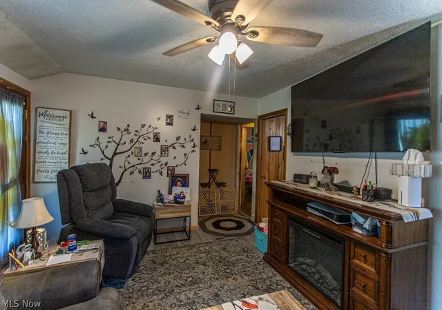 Homes for sale in Niles, OH | 612 High Ave, Niles, OH 44446 | MLS# 5211110
