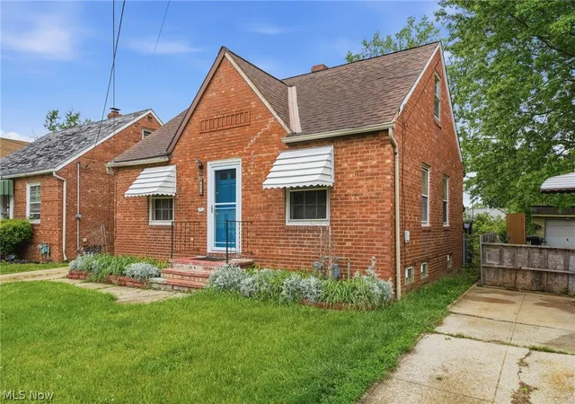 2nd image of 13416 Crossburn Ave, Cleveland, OH 44135 | MLS# 5215195