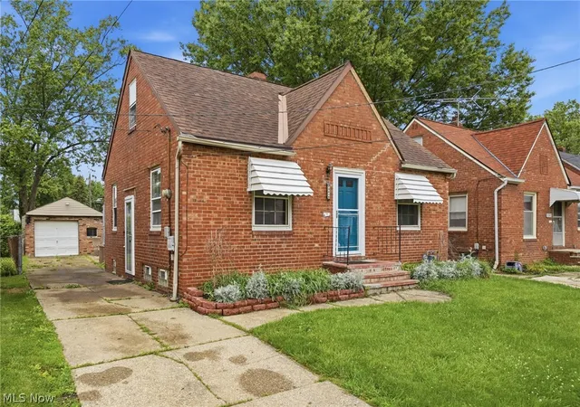 3rd image of 13416 Crossburn Ave, Cleveland, OH 44135 | MLS# 5215195