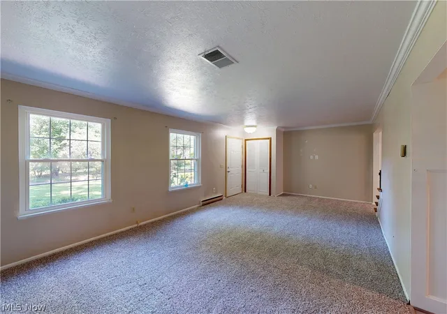 3rd image of 8240 Deepwood Blvd, Mentor, OH 44060