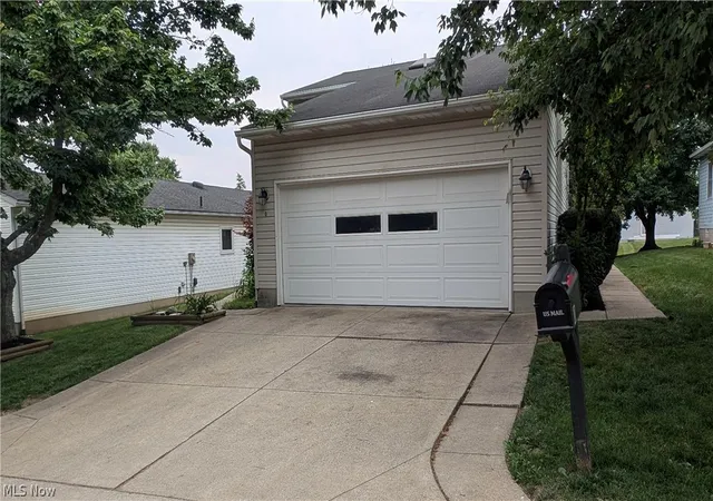 Homes for sale in Seville, OH | 144 Royal Crest Dr #O, Seville, OH 44273 | MLS# 5215220