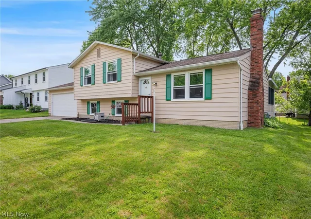 Homes for sale in Medina, OH | 965 Guilford Blvd, Medina, OH 44256 | MLS# 5215077