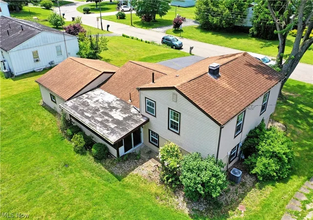 50th image of 566 Greenleaf Ave Ne, Warren, OH 44484 | MLS# 5214847