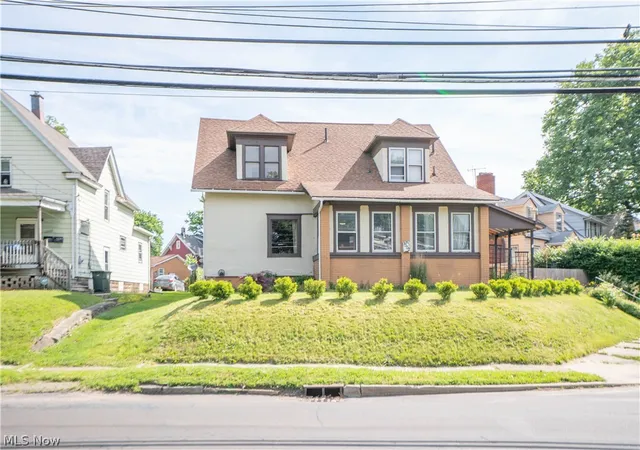 1st image of 1302 Fulton Rd Nw, Canton, OH 44703 | MLS# 5214594