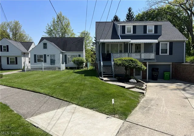 Homes for sale in Garfield Heights, OH | 10828 Mountview Ave, Garfield Heights, OH 44125 | MLS# 5214478