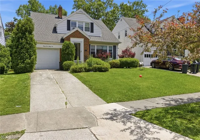 2nd image of 2431 White Rd, Cleveland, OH 44118 | MLS# 5215328