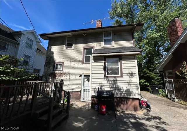 Homes for sale in Cleveland, OH | 1105 E 144th St, Cleveland, OH 44110 | MLS# 5214612