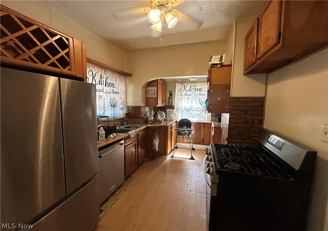 Homes for sale in Cleveland, OH | 1105 E 144Th St, Cleveland, OH 44110 | MLS# 5214612
