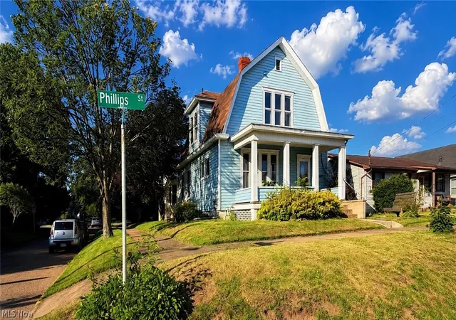 1st image of 1101 Phillips St, Marietta, OH 45750 | MLS# 5215389