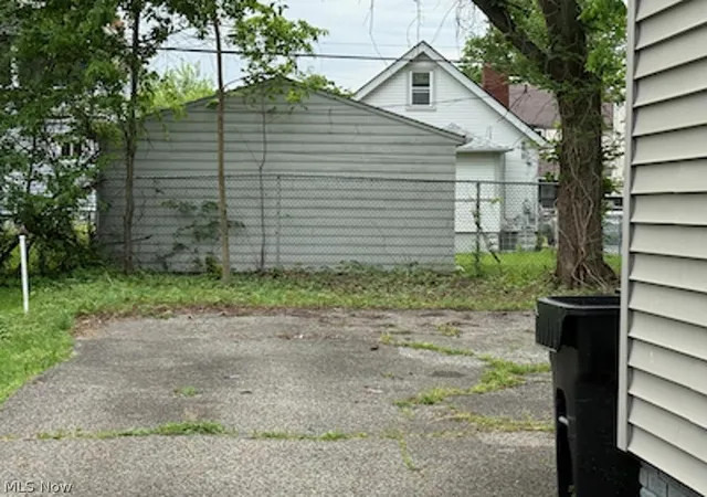 3rd image of 4273 E 136, Cleveland, OH 44105 | MLS# 5215425