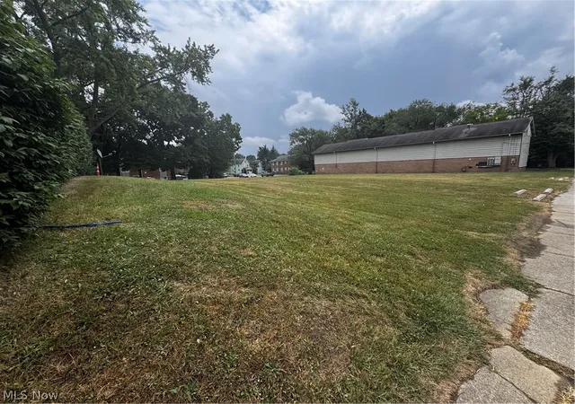 Photo 3 of Land for sale at 444 Sumner St, Akron, OH 44304 | MLS# 5215104 | Listing updated on 2026-06-03