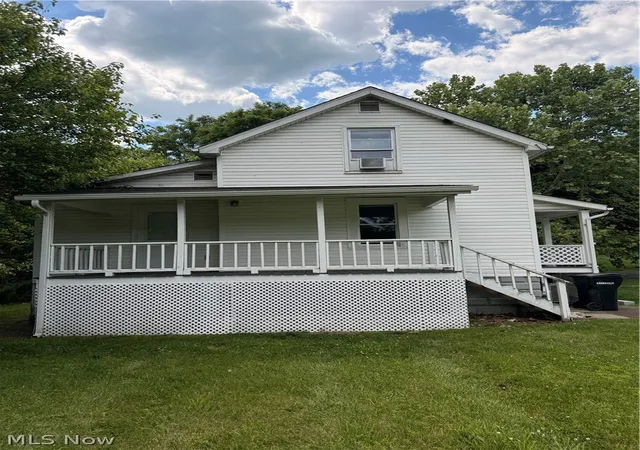 Homes for sale in Zanesville, OH | 552 Gray St, Zanesville, OH 43701 | MLS# 5215065