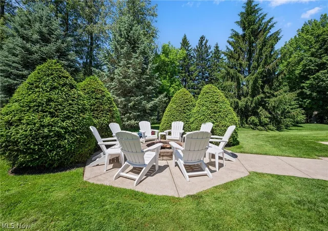 Photo 3 of Single family home for sale at 427 Diana Ct, Cleveland, OH 44143 | MLS# 5214354 | Listing updated on 2026-07-29