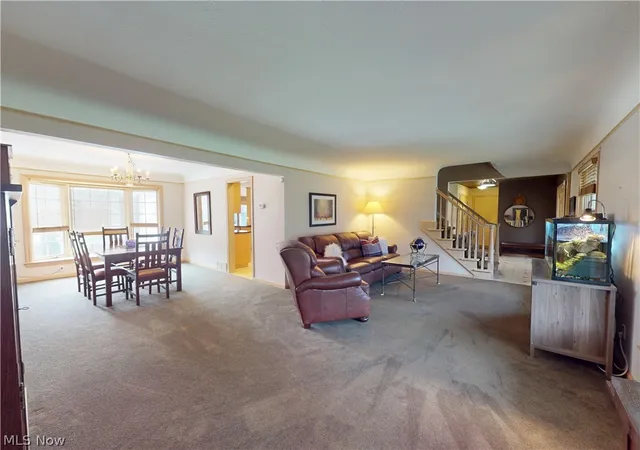 4th image of 7885 Pear Tree Dr, Chesterland, OH 44026 | MLS# 5215468